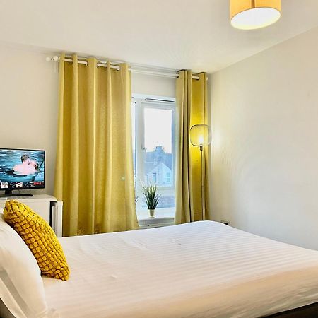Luxury Rooms In Furnished Guests-Only House Free Wifi West Thurrock Grays Exterior foto