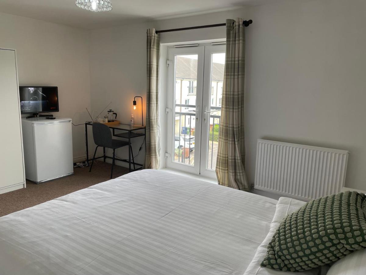 Luxury Rooms In Furnished Guests-Only House Free Wifi West Thurrock Grays Exterior foto